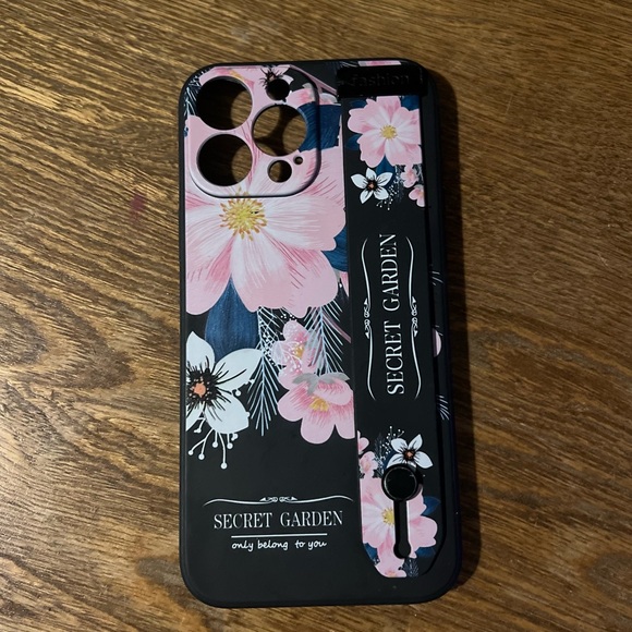 💕IPhone 13 ProMax Case💕 - Picture 1 of 2